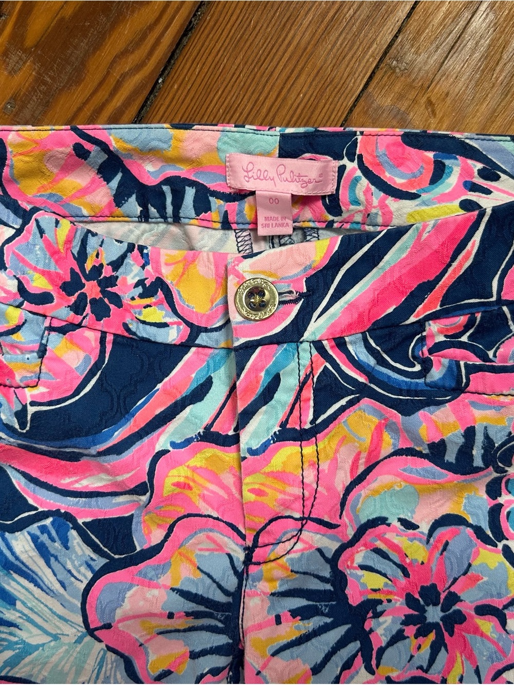 Lilly Pulitzer Multicolor Floral straight leg pants in Navy, Pink & Yellow